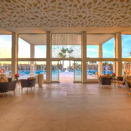 Sbh Monica Ξενοδοχείο 4*