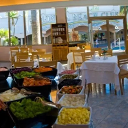 Sbh Monica فندق