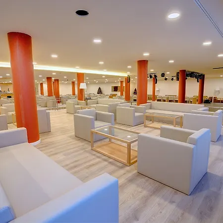 Sbh莫妮卡海滩度假酒店