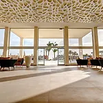 Отель Sbh Monica 4*